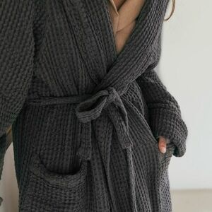 Bathen Waffle Knit Belted Hotel Robe with Pockets, Charcoal Grey – One Size